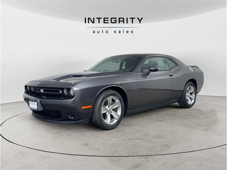 2015 Dodge Challenger SXT