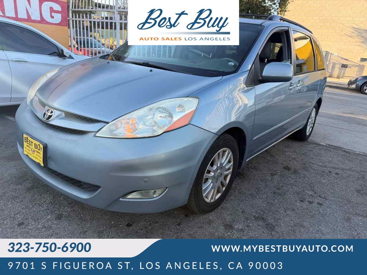 2010 Toyota Sienna XLE