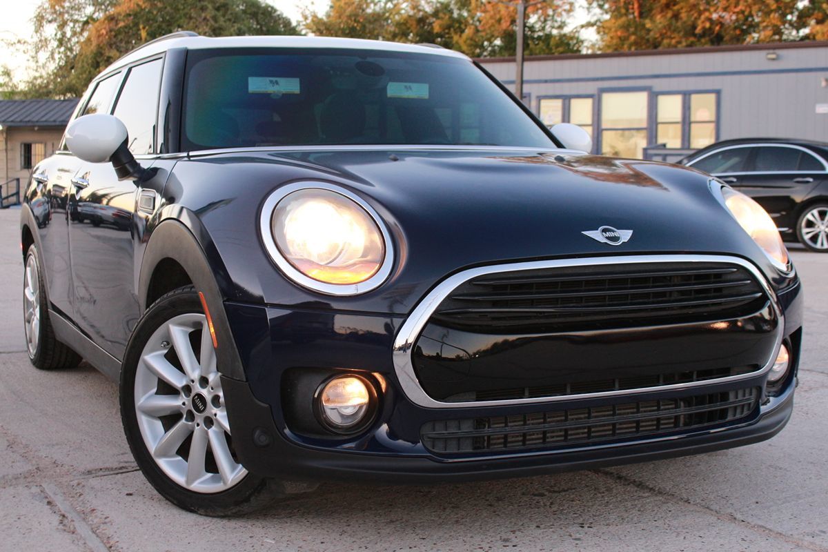 2017 MINI Clubman Base's photo