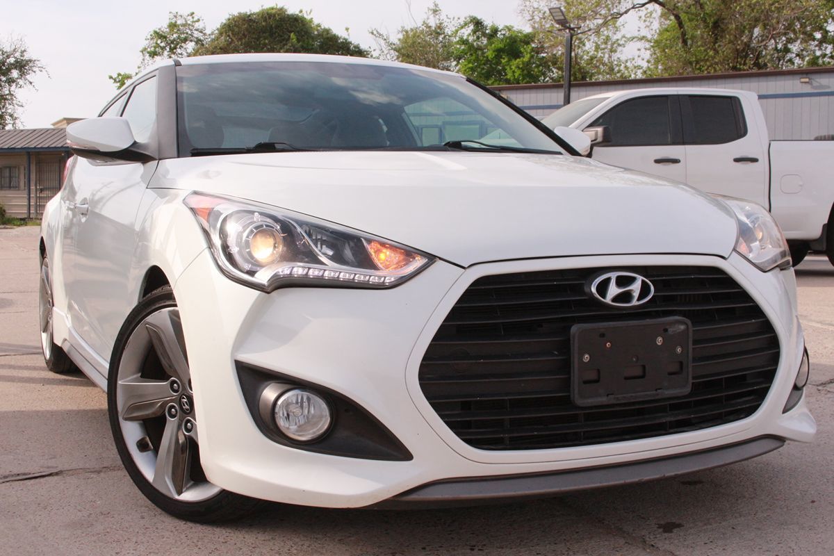 2015 Hyundai Veloster Base