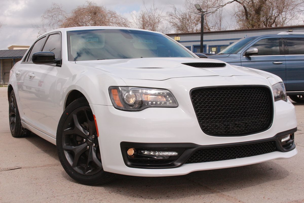 2021 Chrysler 300 Touring