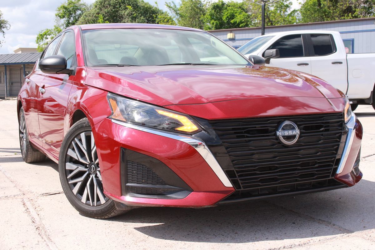 2024 Nissan Altima SV