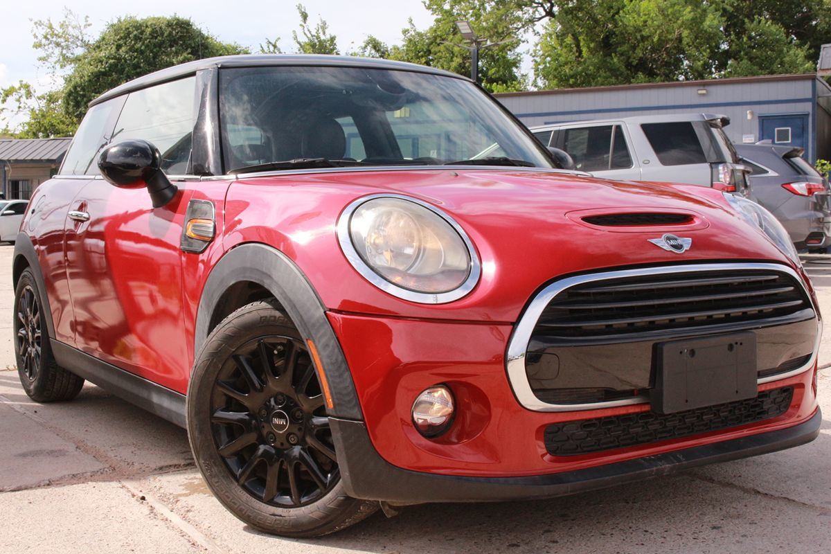 2014 MINI Cooper Base's photo