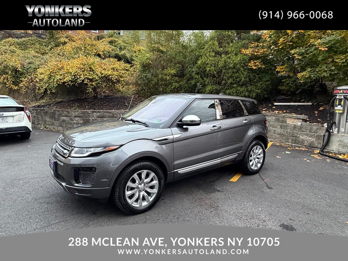 2019 Land Rover Range Rover Evoque SE's photo