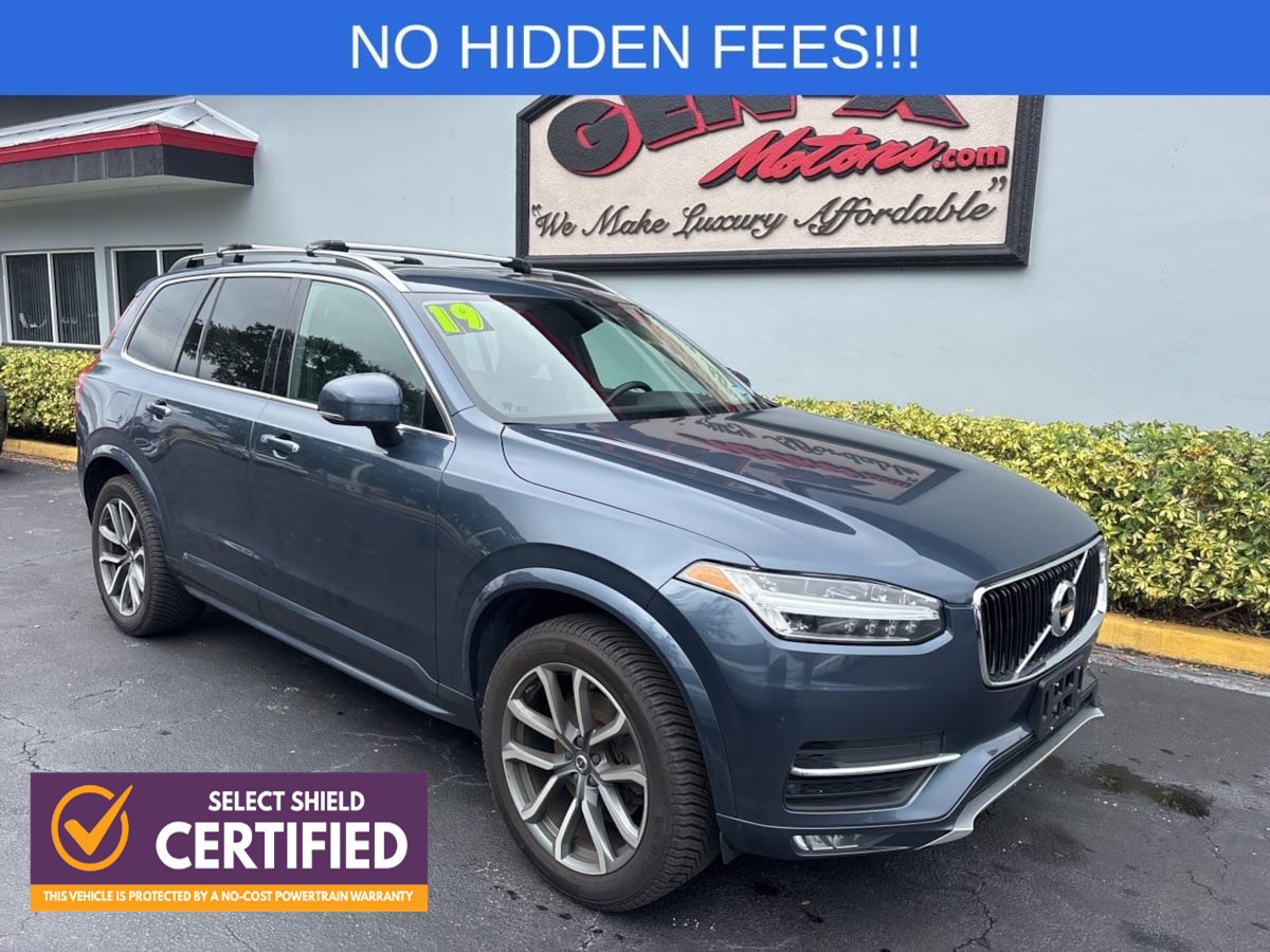 2019 Volvo XC90 Momentum