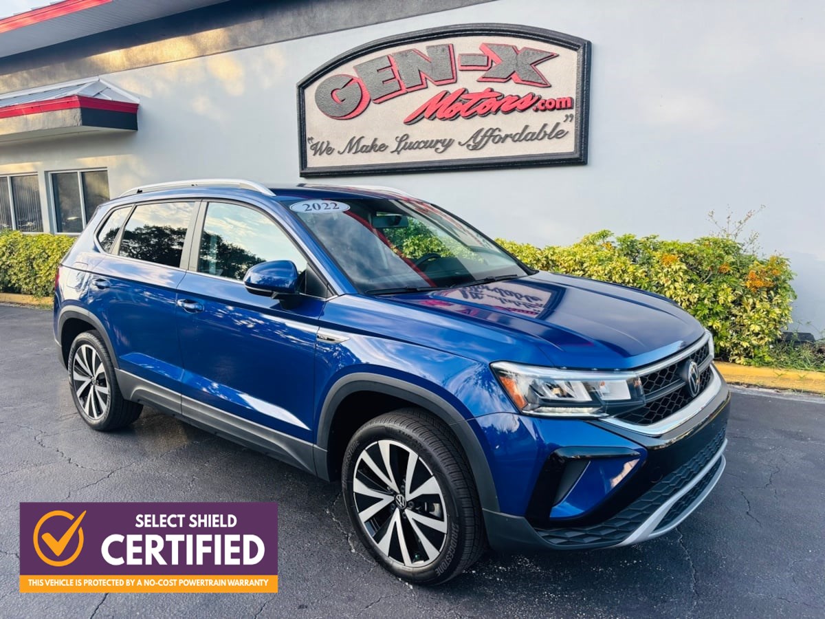 2022 Volkswagen Taos SE's photo