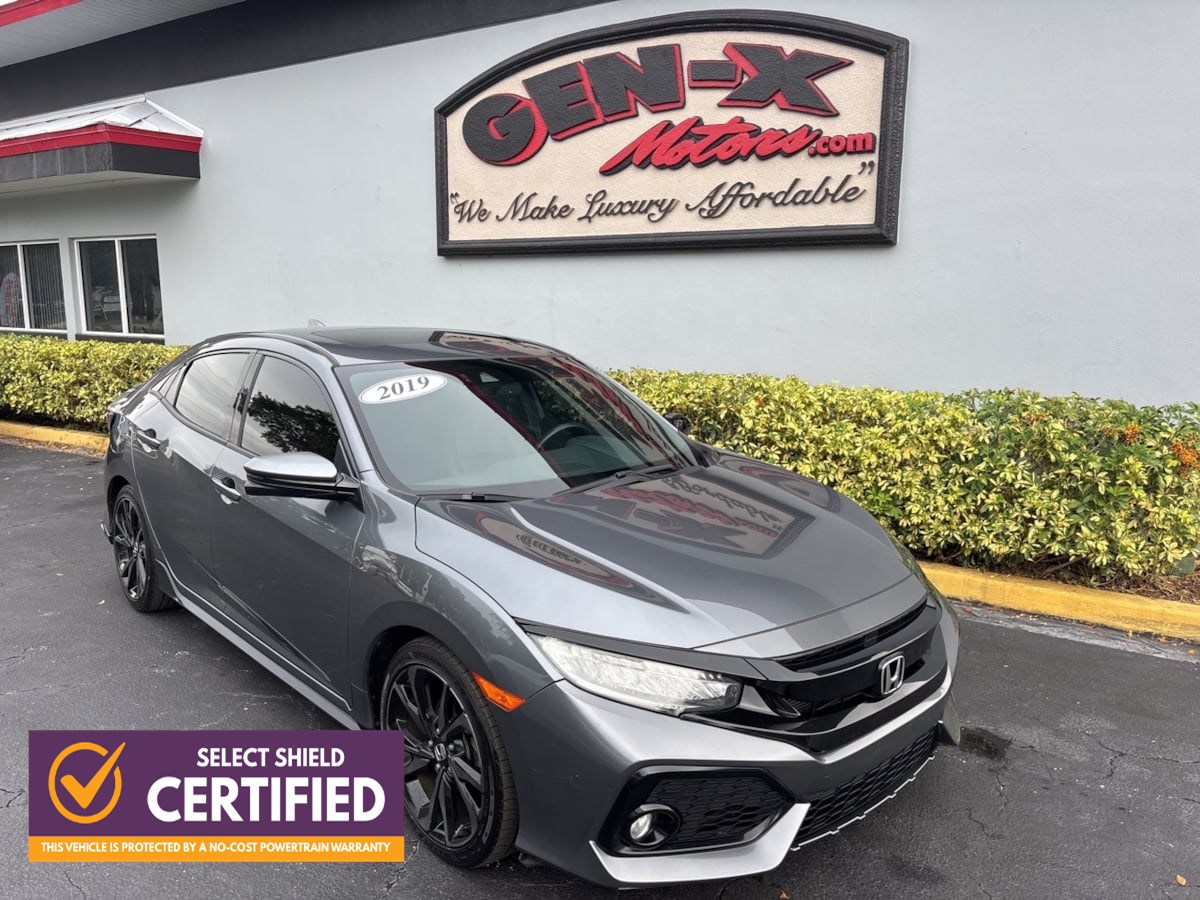 2019 Honda Civic Hatchback Sport Touring's photo