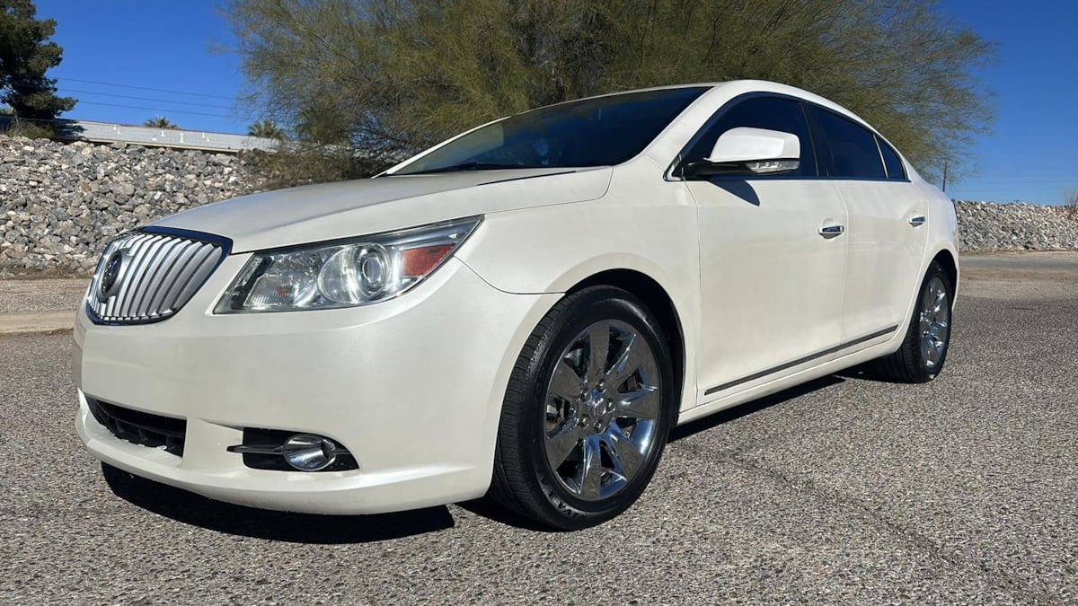 2010 Buick LaCrosse CXS's photo