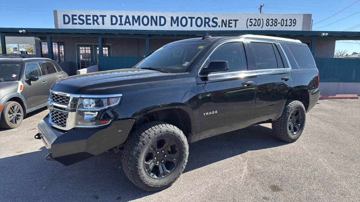 2019 Chevrolet Tahoe LS's photo