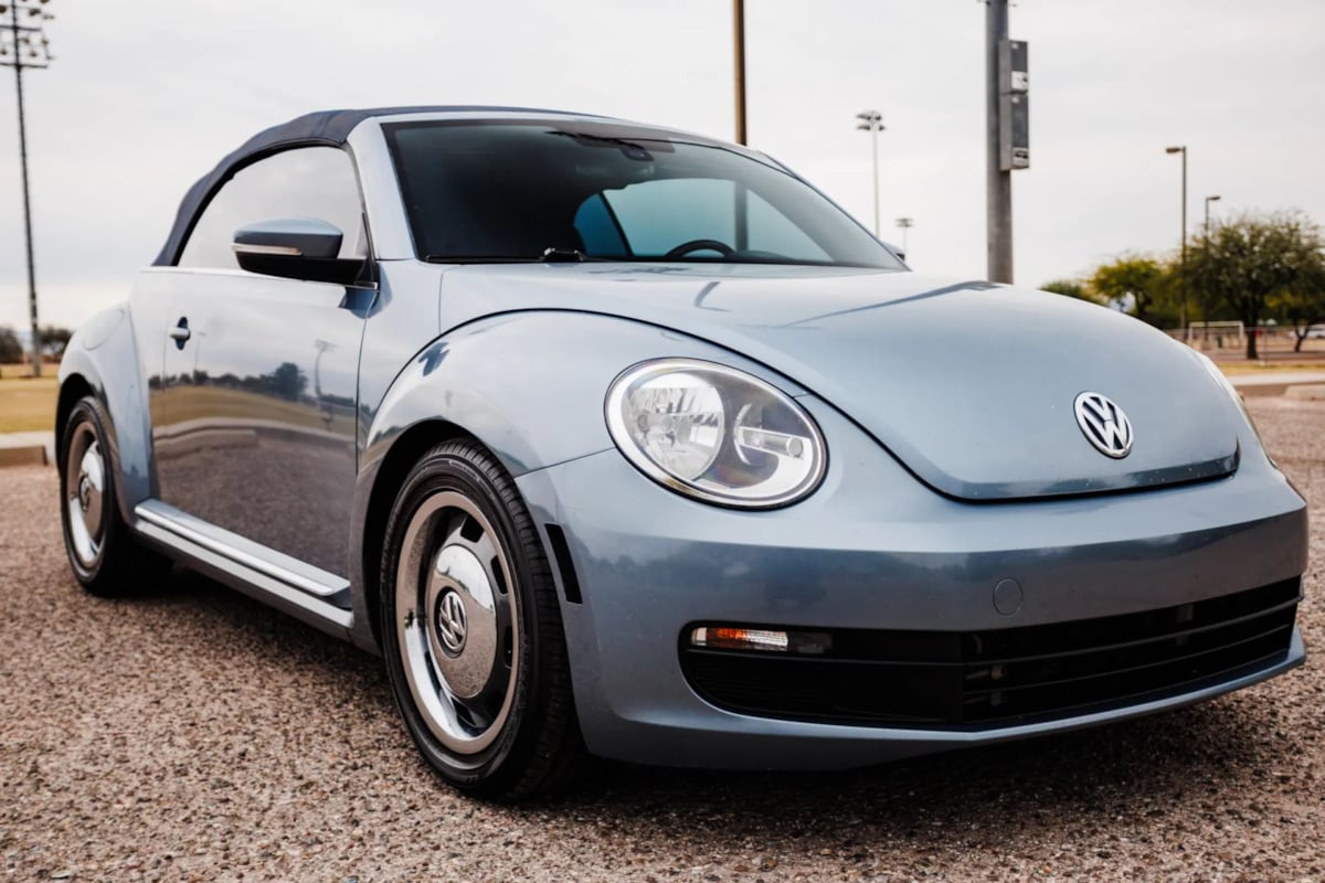 2016 Volkswagen Beetle Denim's photo