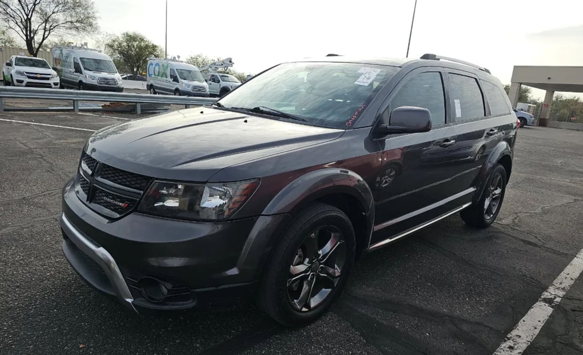 2017 Dodge Journey Crossroad Plus's photo