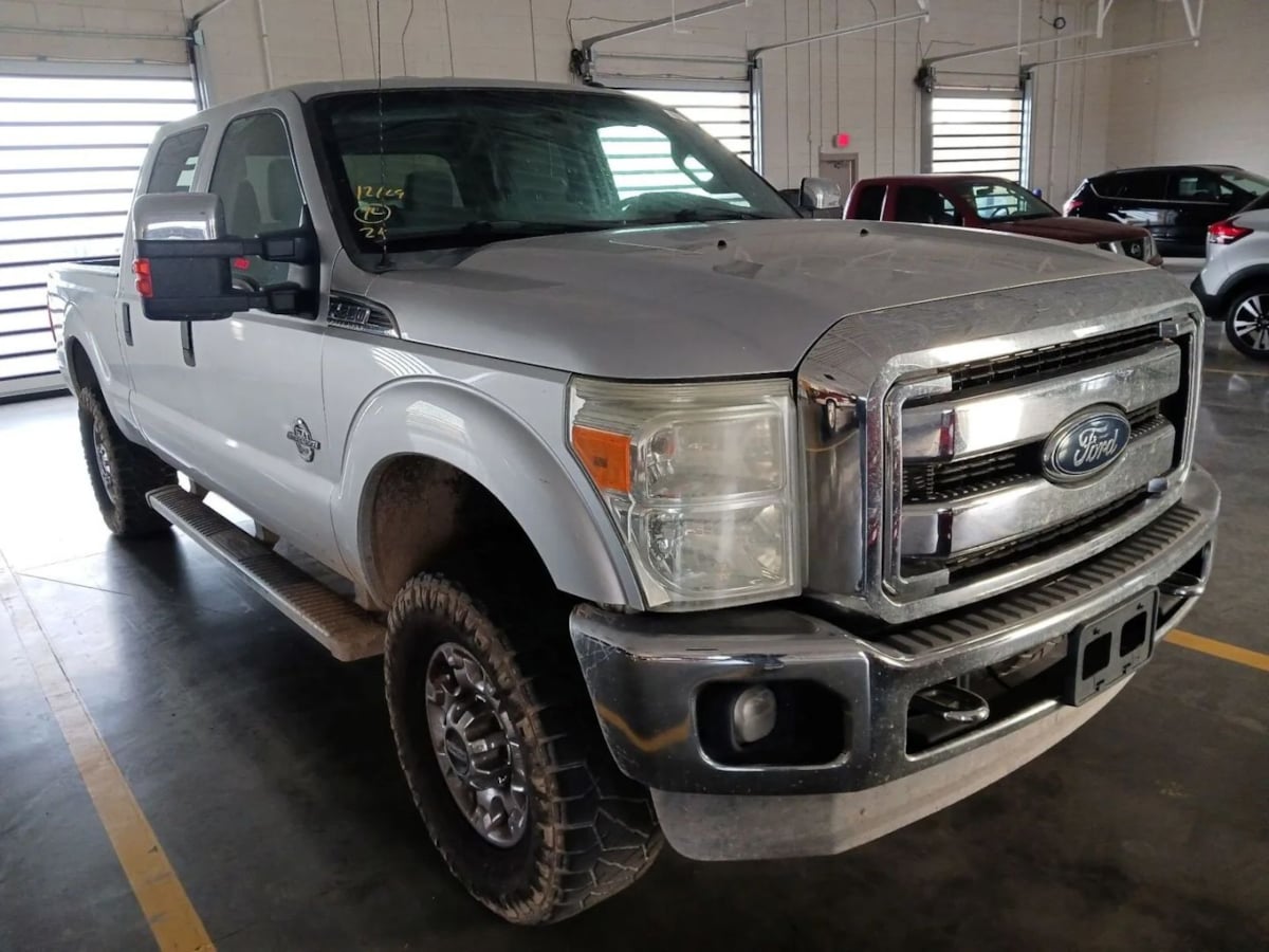 2013 Ford F-350 Super Duty XLT's photo