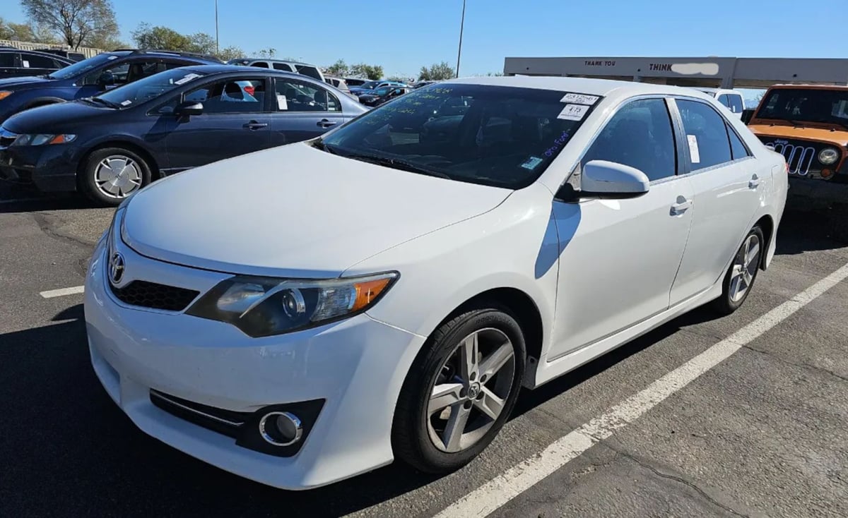 2014 Toyota Camry SE