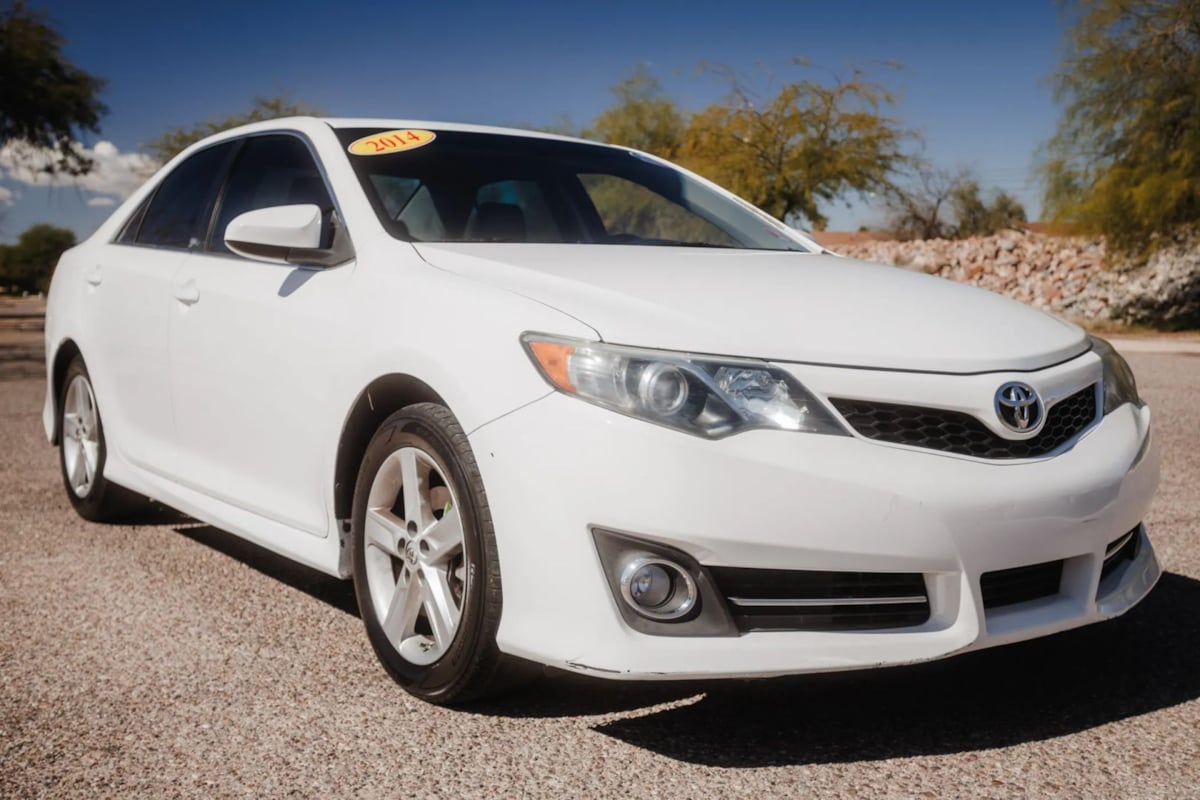 2014 Toyota Camry SE
