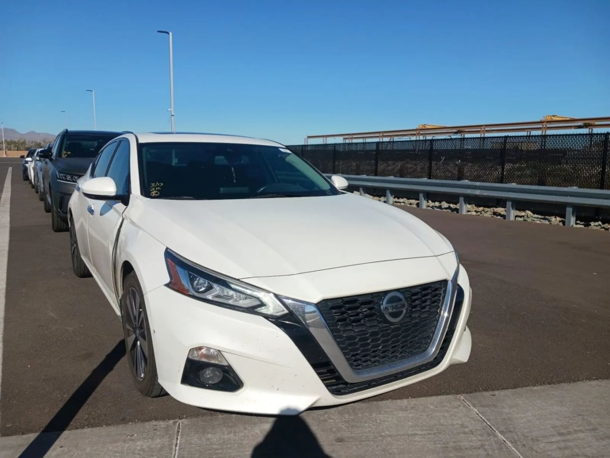 2019 Nissan Altima SV