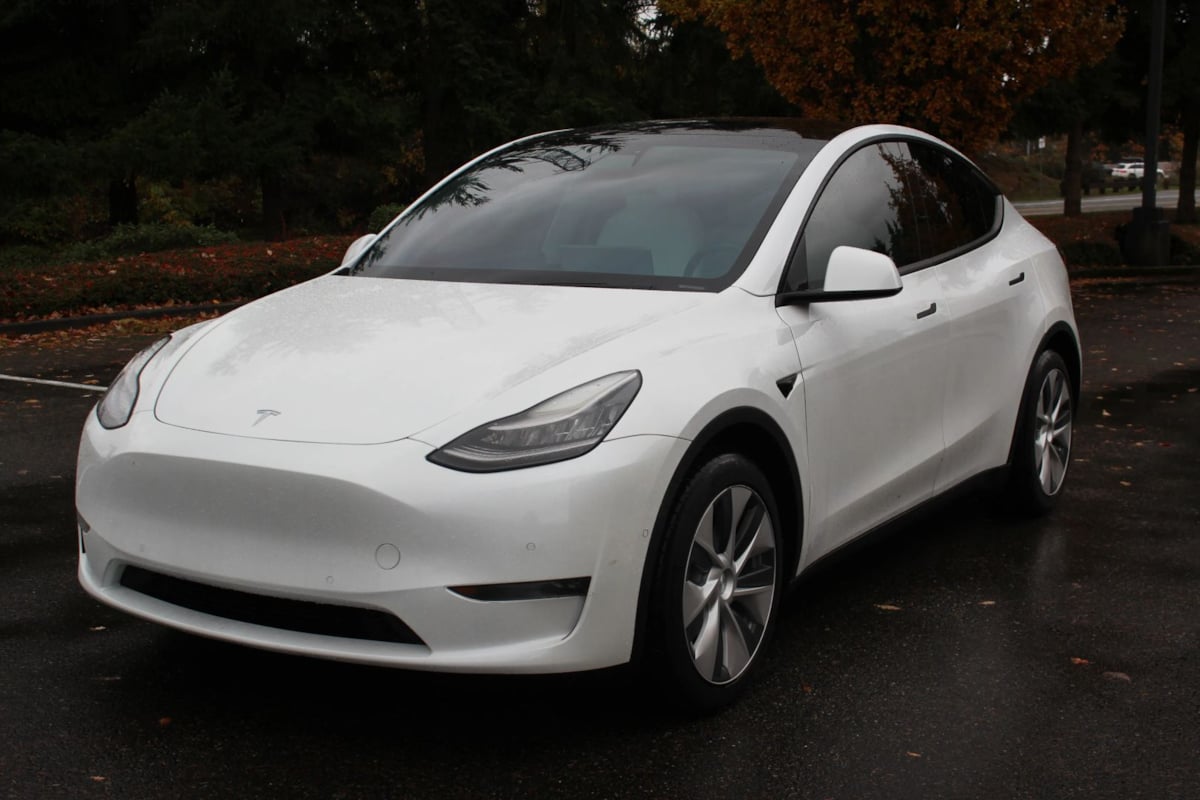 2020 Tesla Model Y Long Range's photo