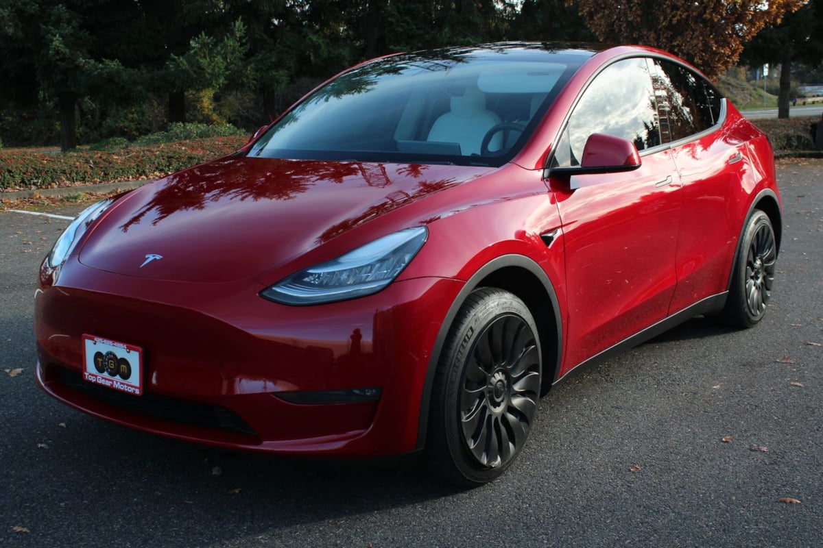 2020 Tesla Model Y Long Range's photo
