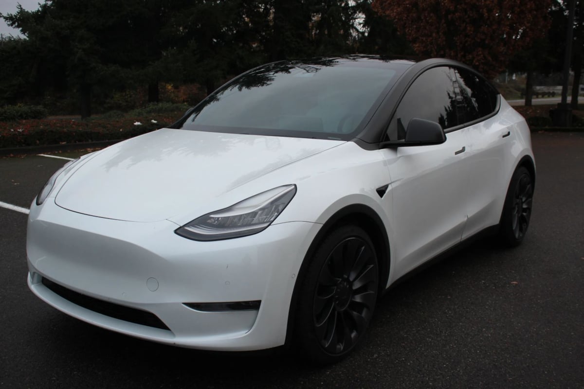 2020 Tesla Model Y Performance's photo