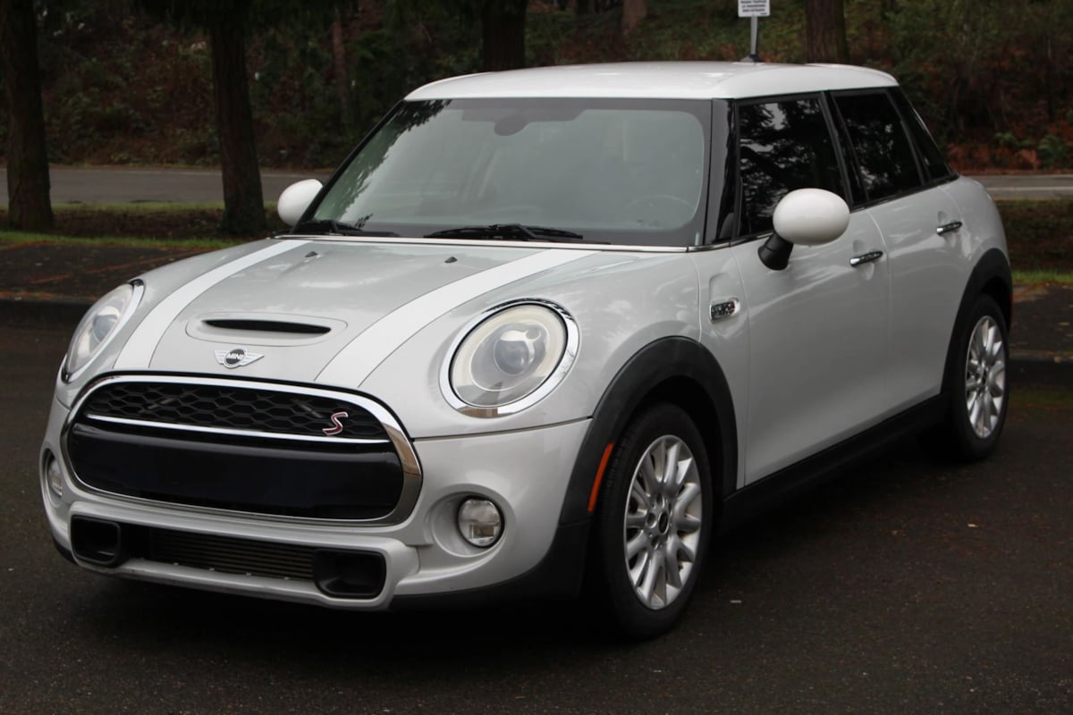 2015 MINI Cooper S's photo