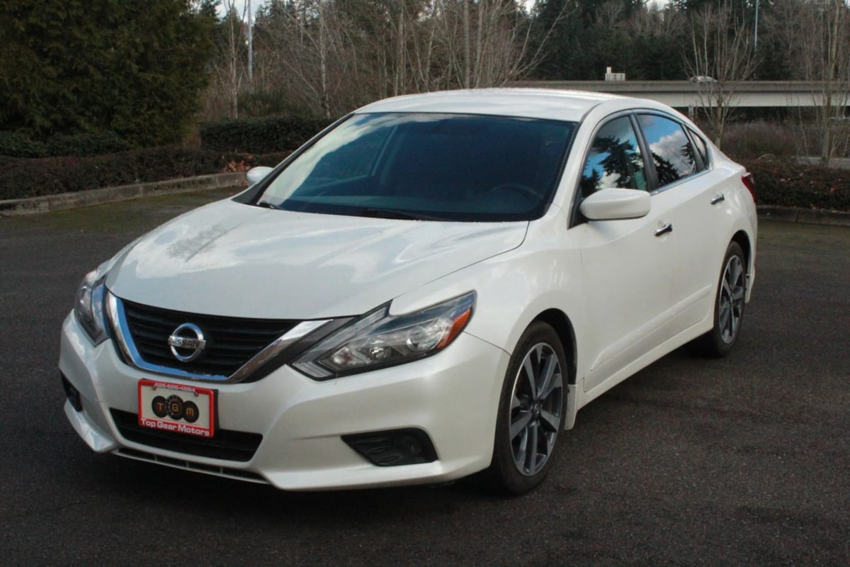 2017 Nissan Altima SR