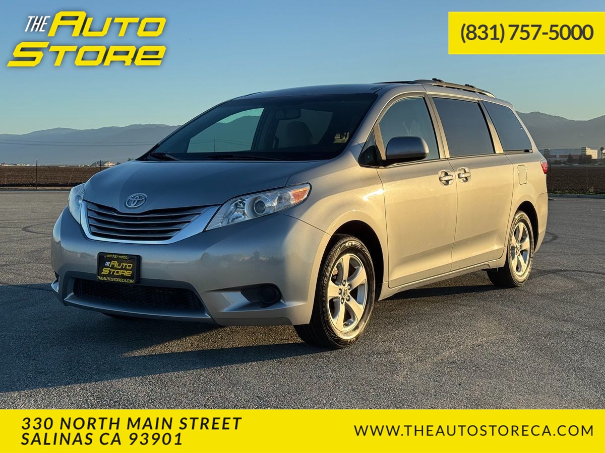 2016 Toyota Sienna LE