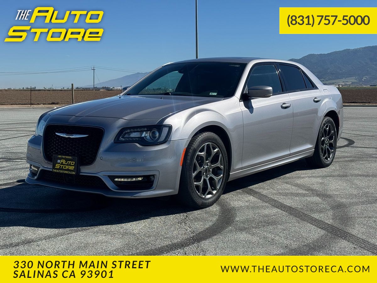 2018 Chrysler 300 S