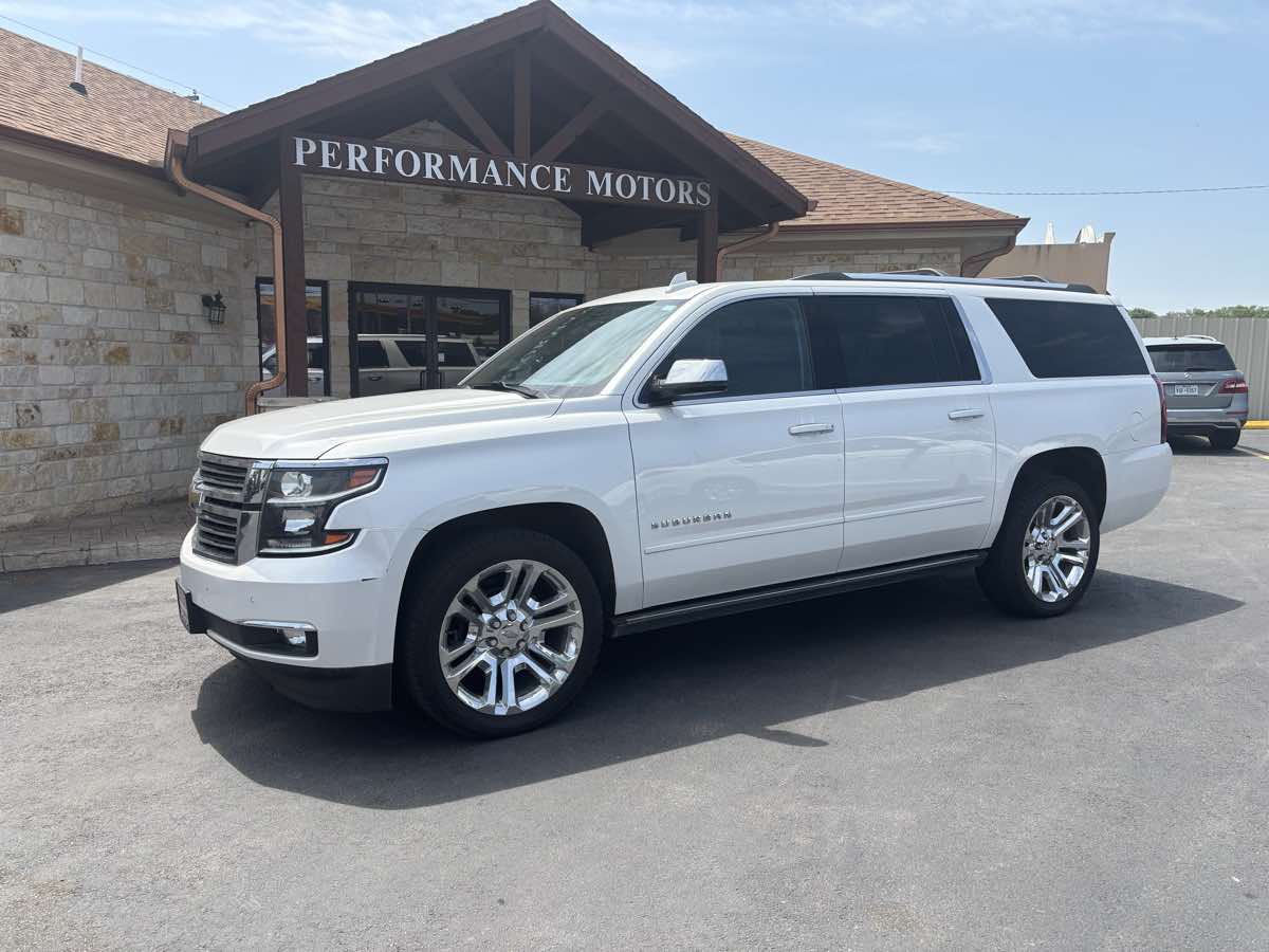 2020 Chevrolet Suburban Premier's photo