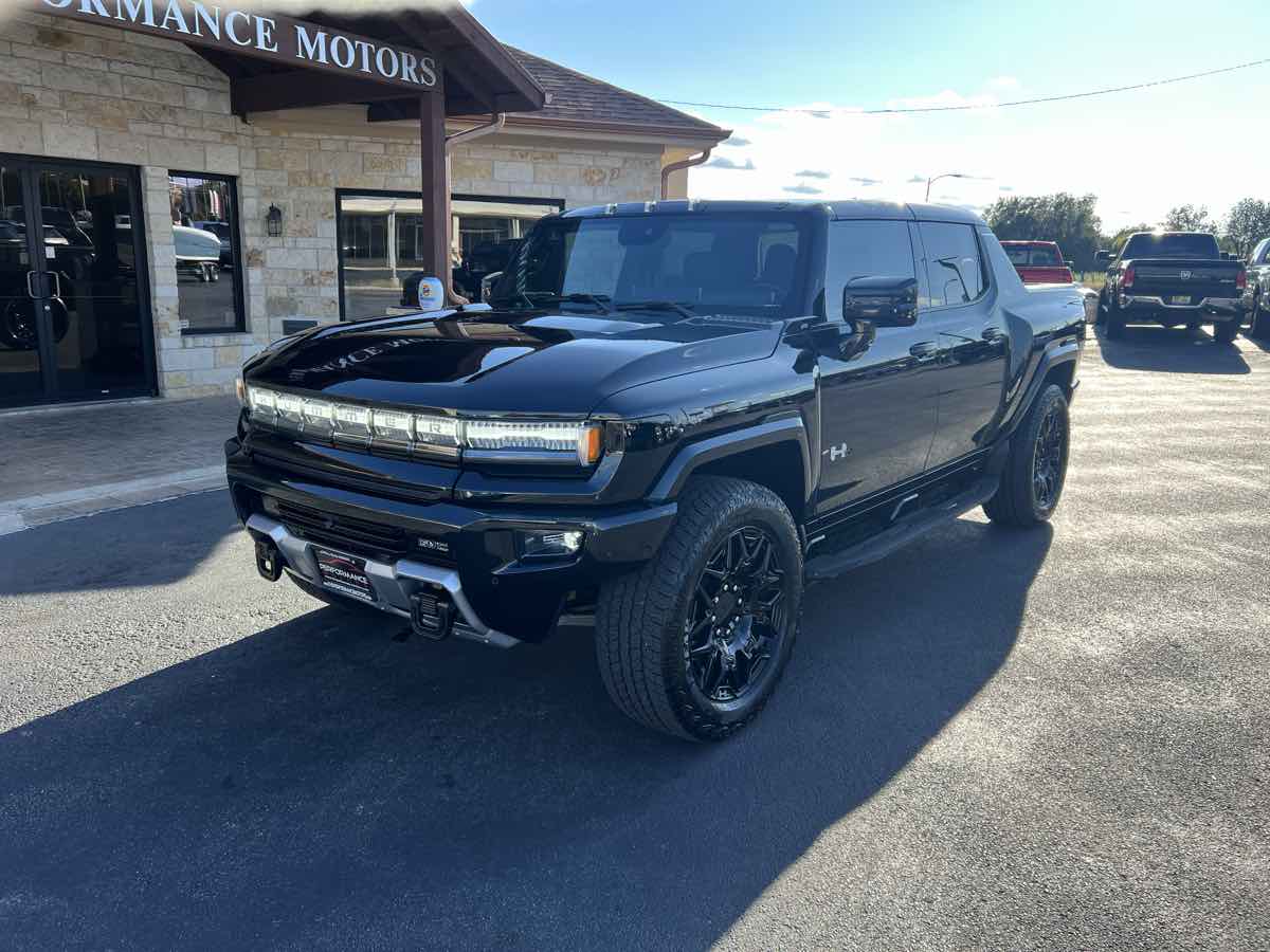 2025 GMC HUMMER EV 2X's photo