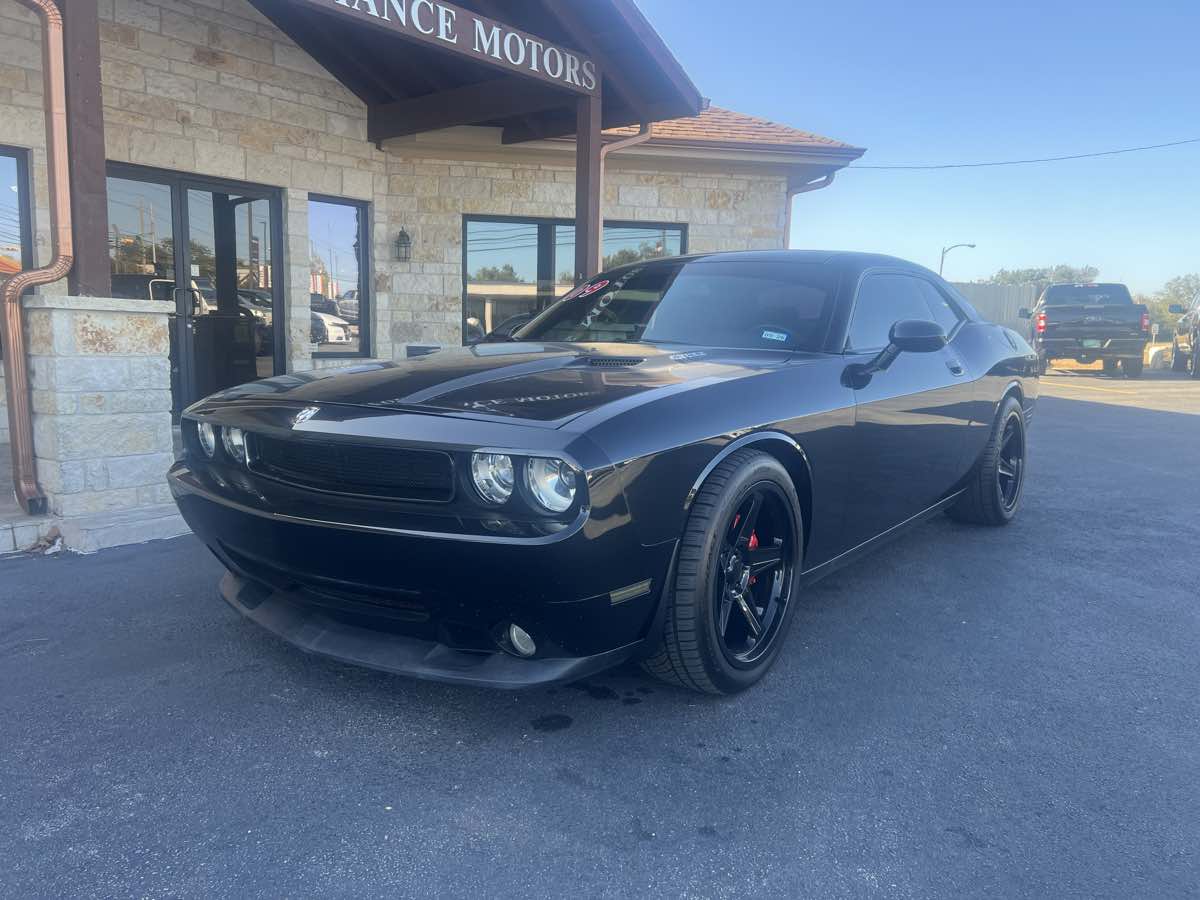 2009 Dodge Challenger SRT8's photo
