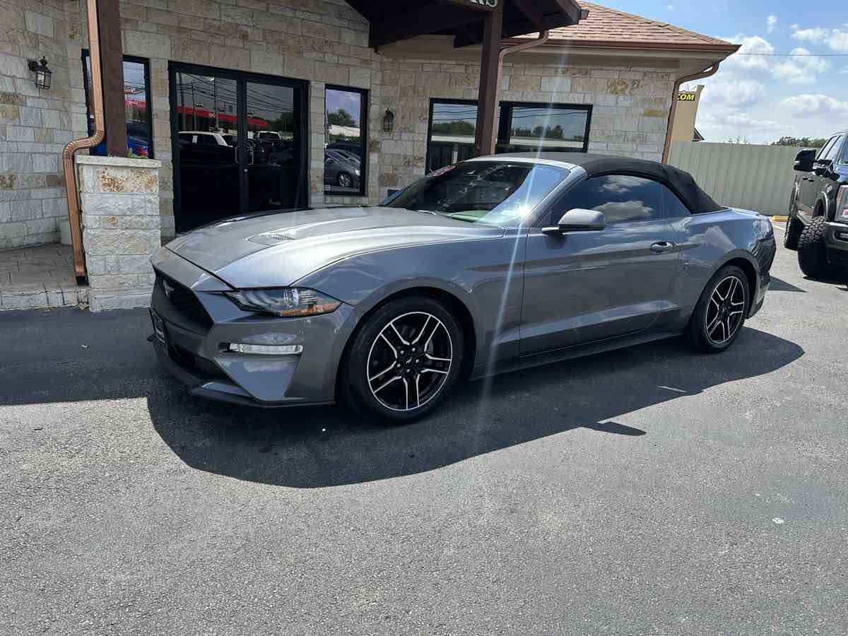 2022 Ford Mustang