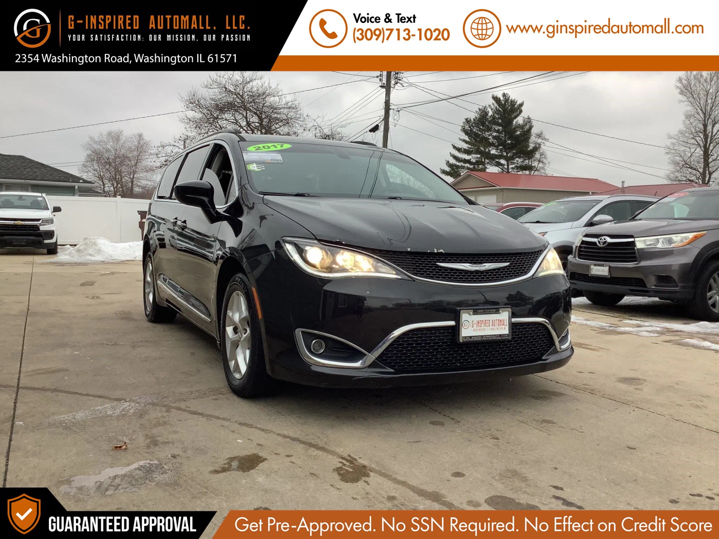 2017 Chrysler Pacifica Touring-L's photo