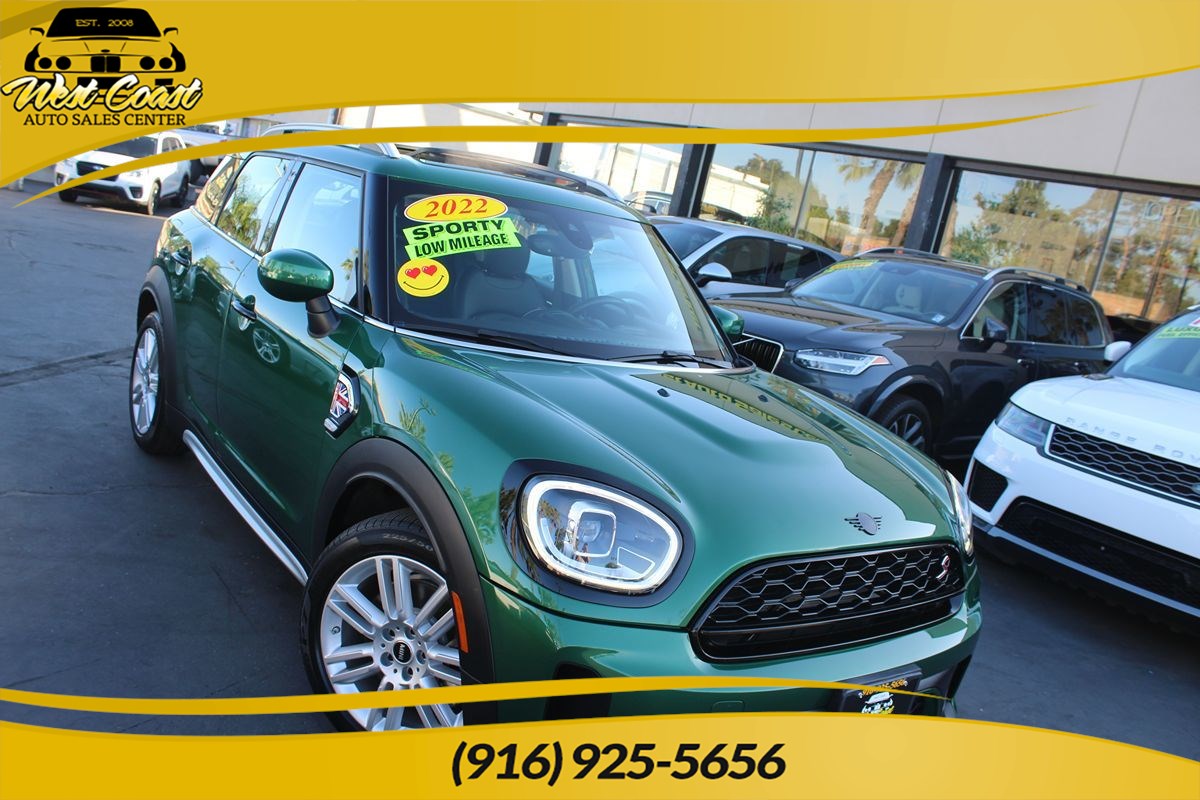 2022 MINI Countryman S's photo