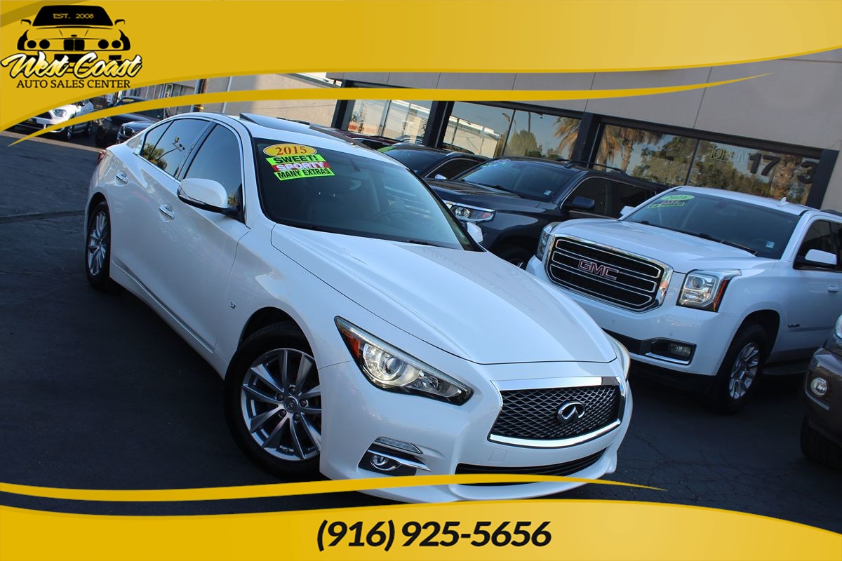 2015 INFINITI Q50