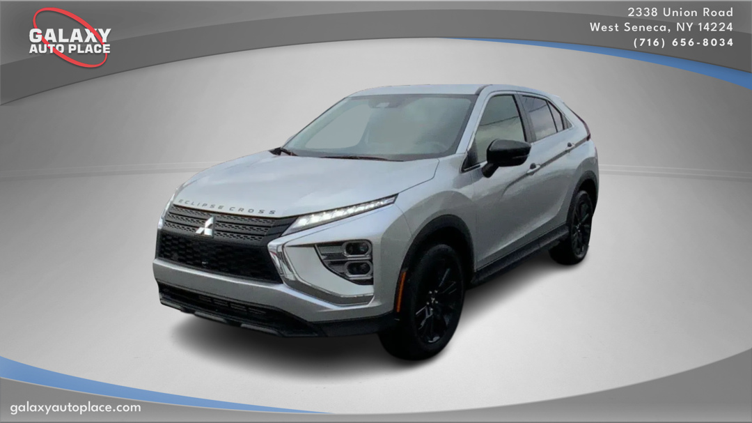 2024 Mitsubishi Eclipse Cross LE's photo