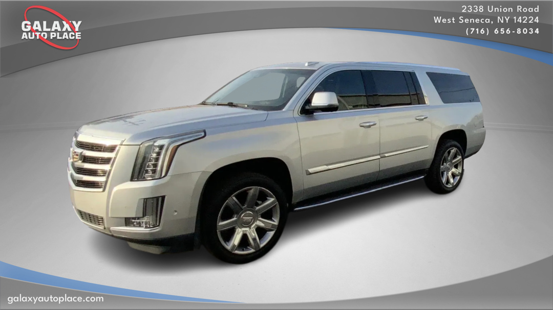 2020 Cadillac Escalade ESV Luxury's photo