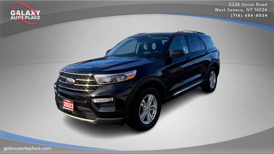 2023 Ford Explorer XLT's photo