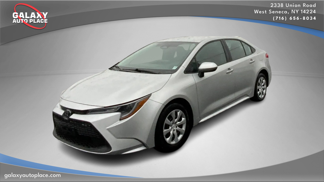 2023 Toyota Corolla LE's photo
