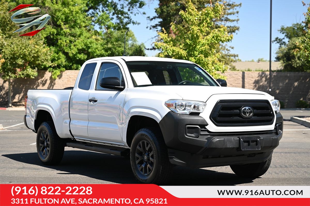 2022 Toyota Tacoma SR