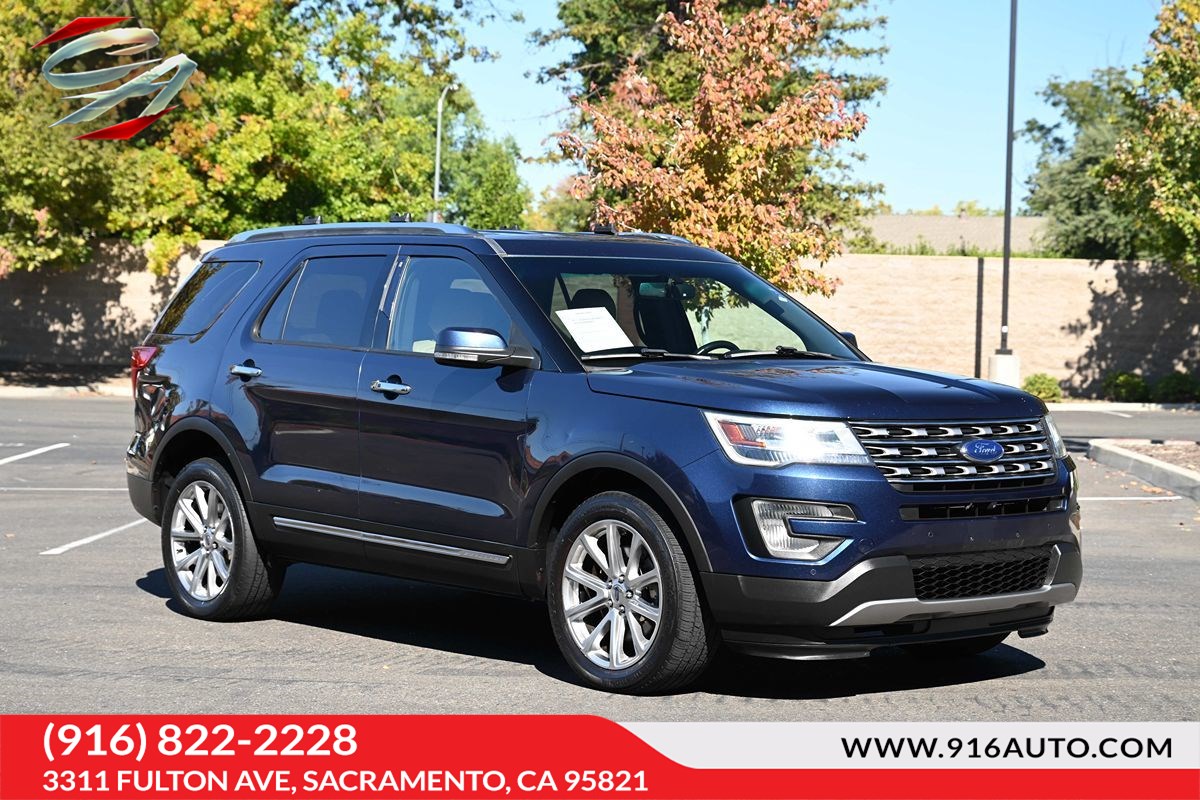 2017 Ford Explorer Limited's photo
