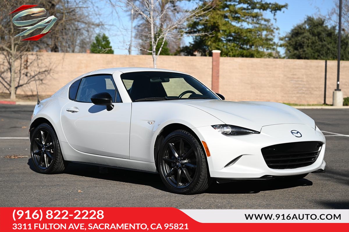2017 Mazda MX-5 Miata Club's photo