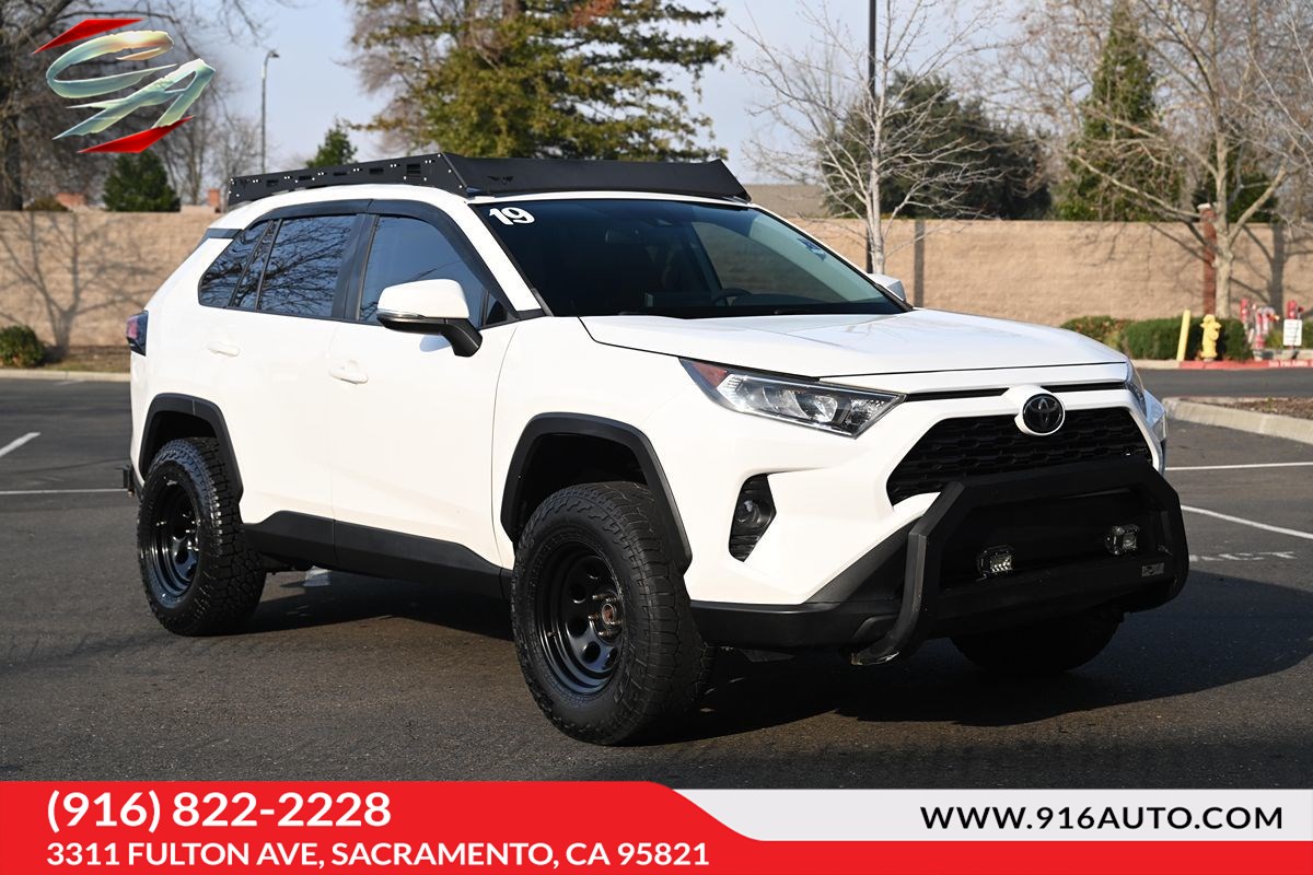 2019 Toyota RAV4 XLE