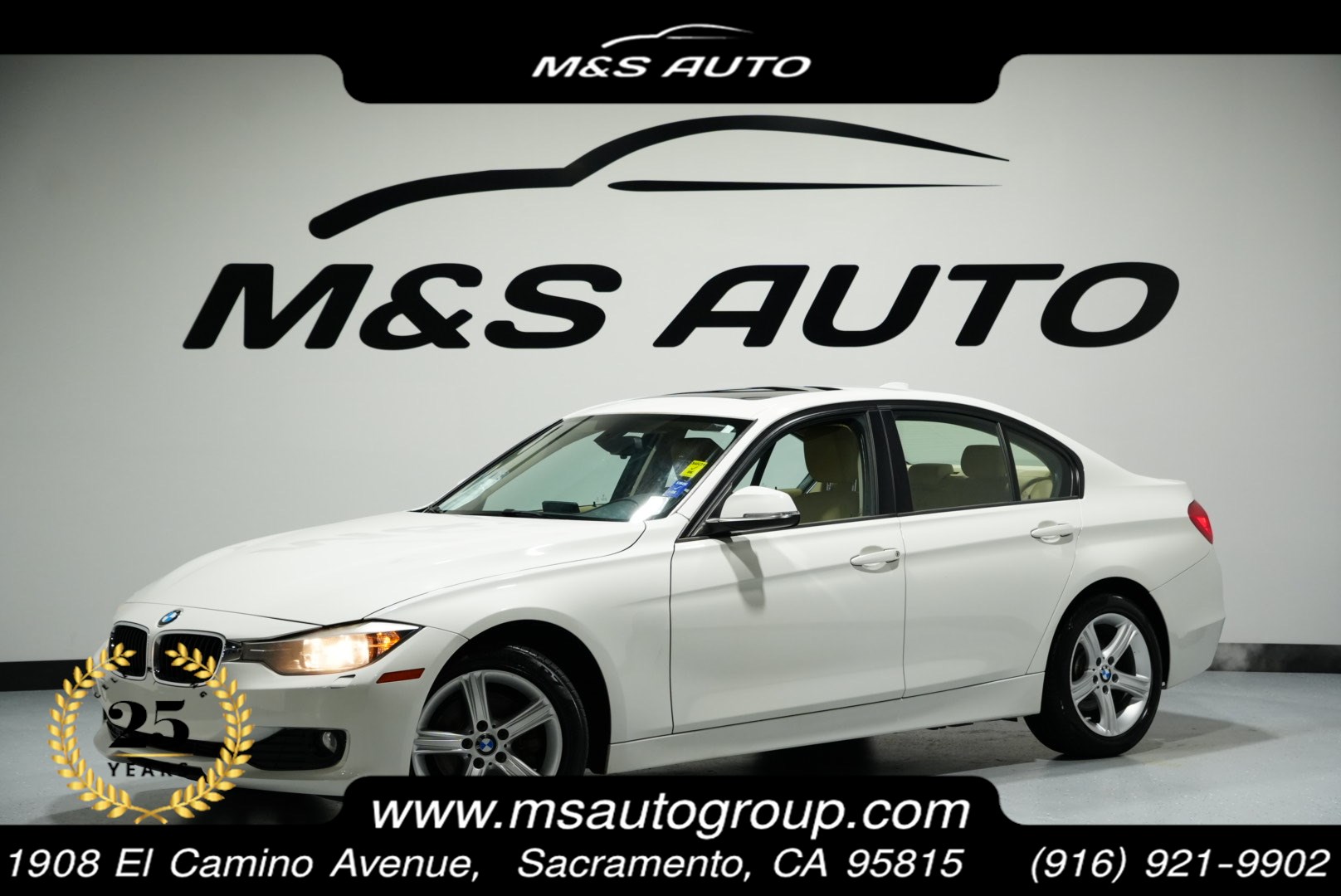 2015 BMW 3 Series 320i's photo