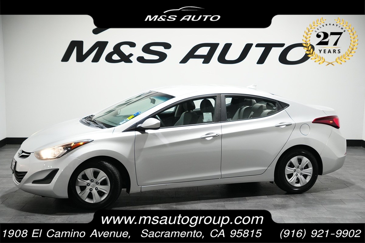 2016 Hyundai Elantra SE