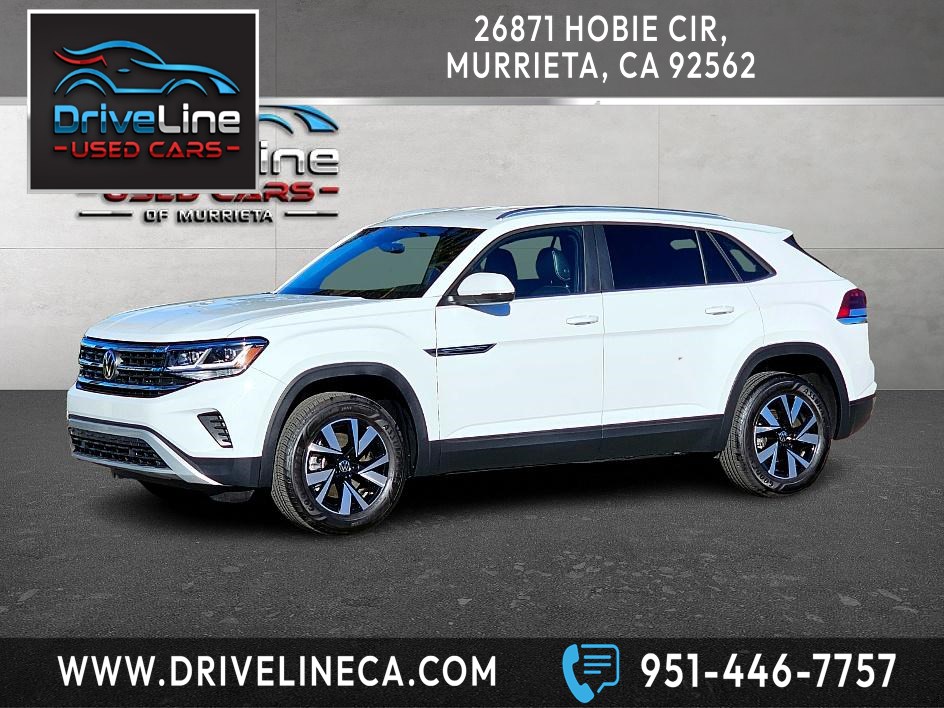 2023 Volkswagen Atlas Cross Sport SE's photo