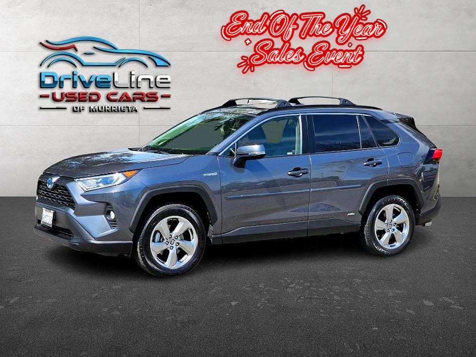 2021 Toyota RAV4 XLE Premium's photo