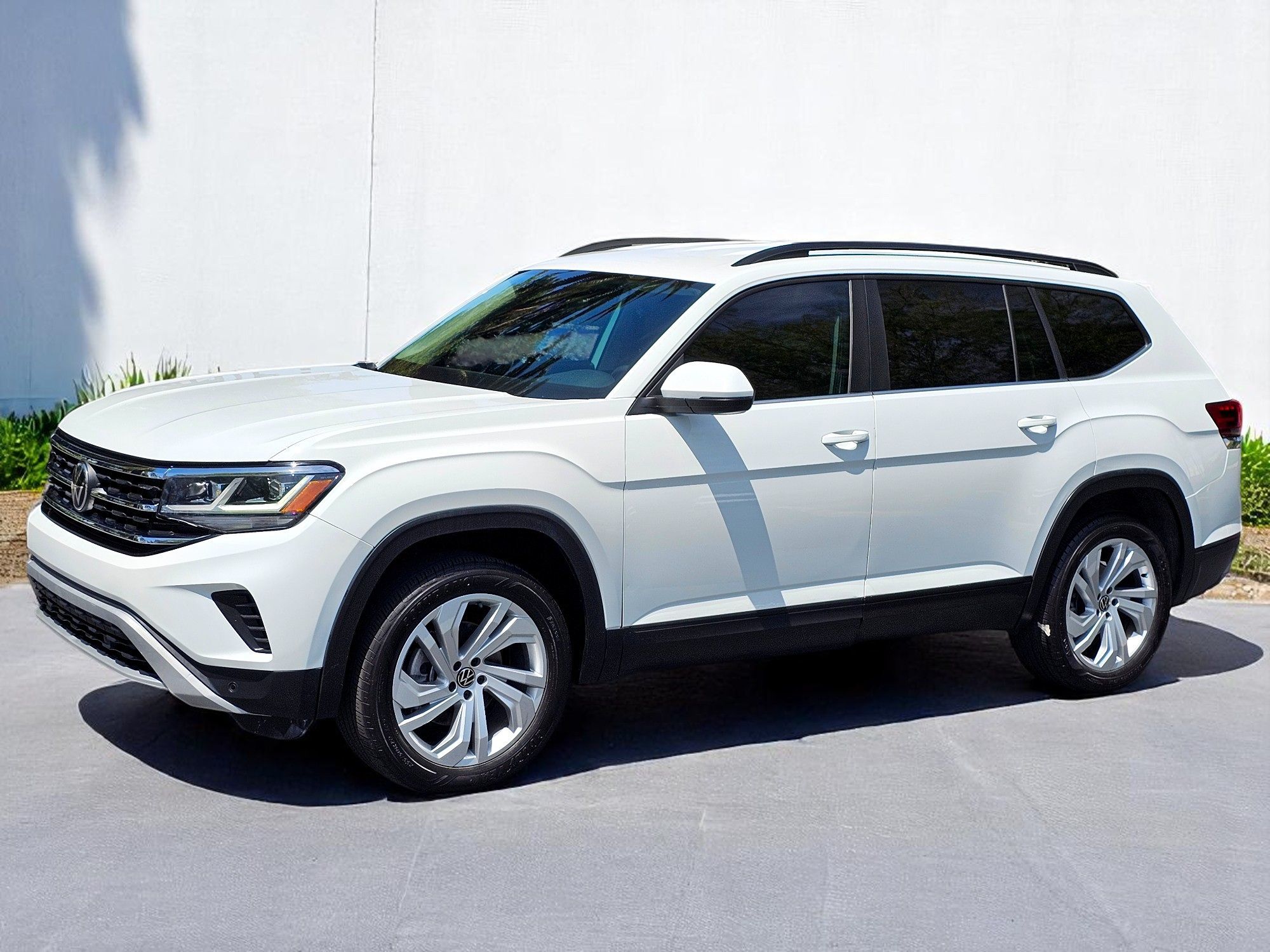 2023 Volkswagen Atlas SE w/Tech