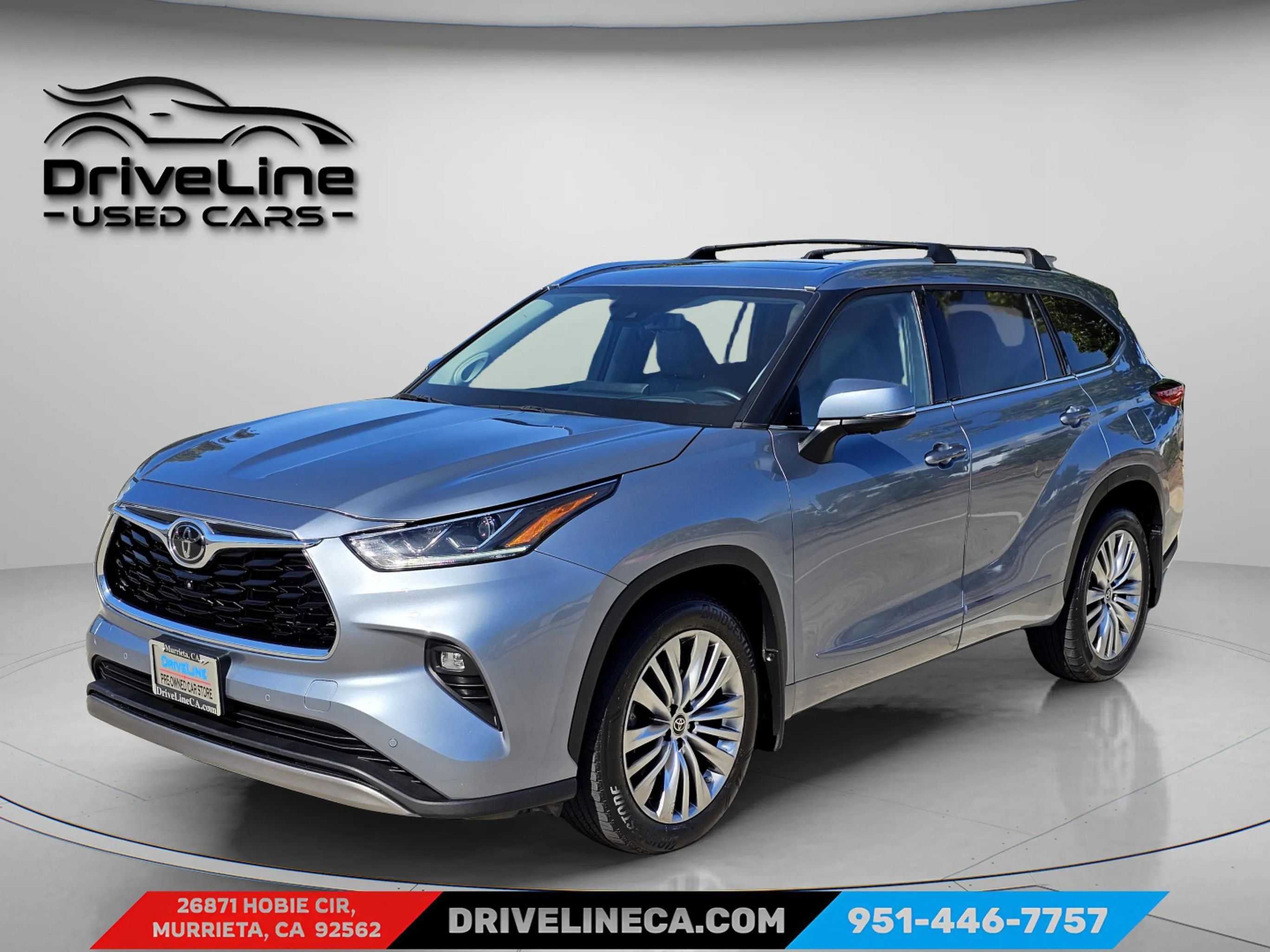 2023 Toyota Highlander Platinum's photo