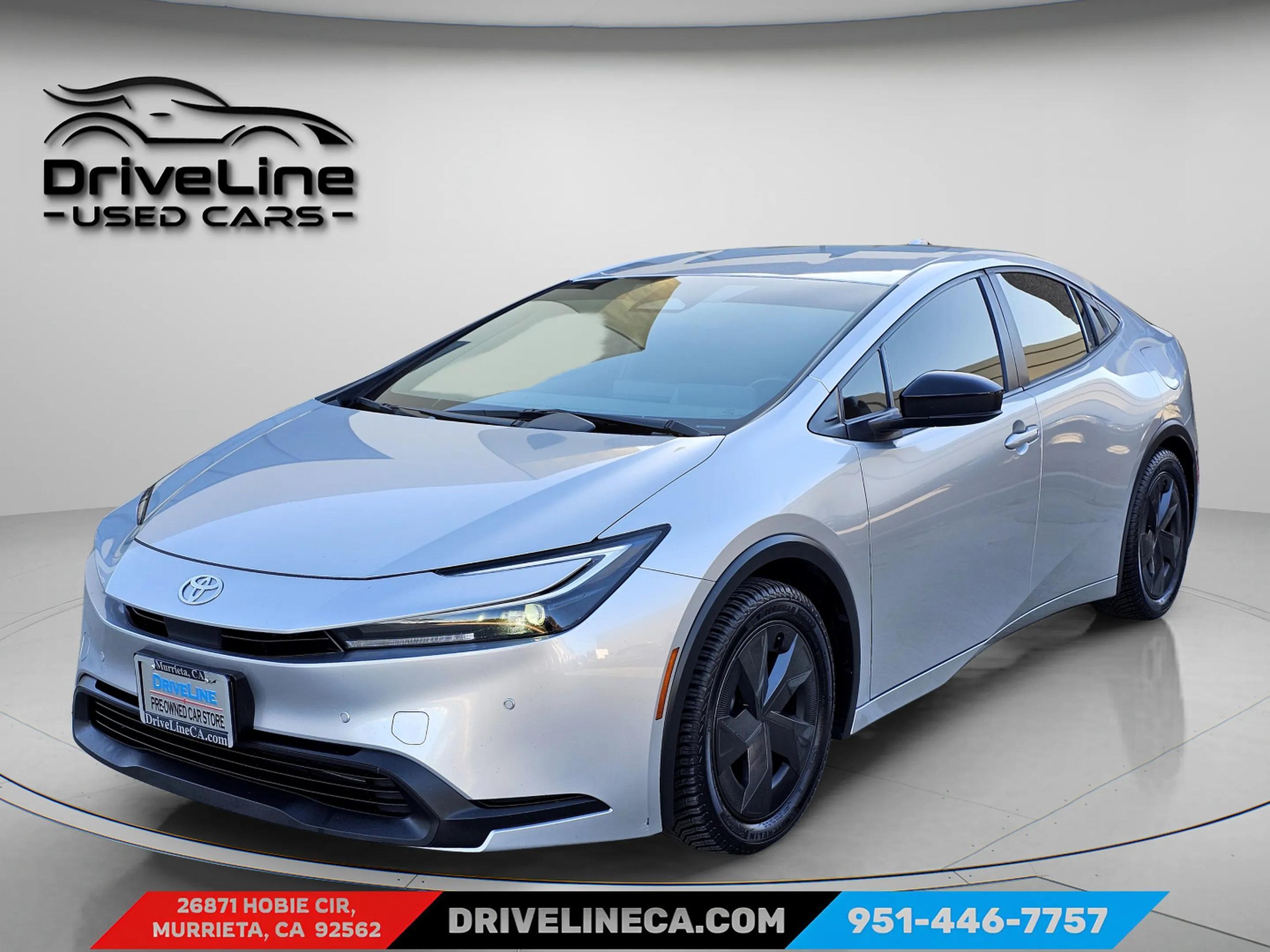 2023 Toyota Prius LE's photo