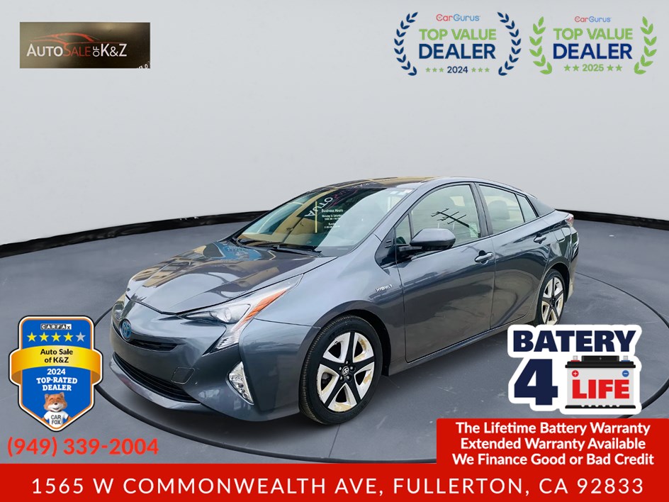 2016 Toyota Prius Three