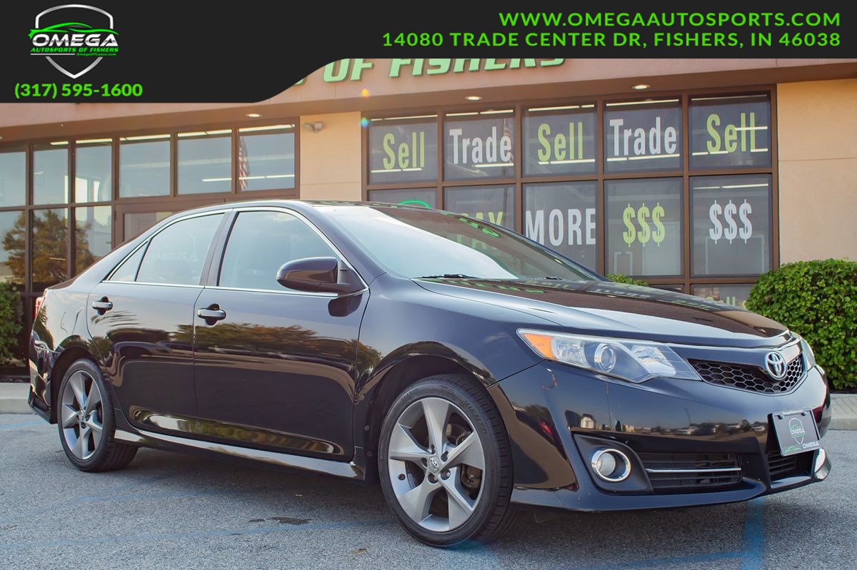 2014 Toyota Camry SE Sport's photo